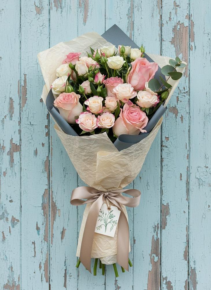 Букет цветов из: Розы в Товарково Тульская область 