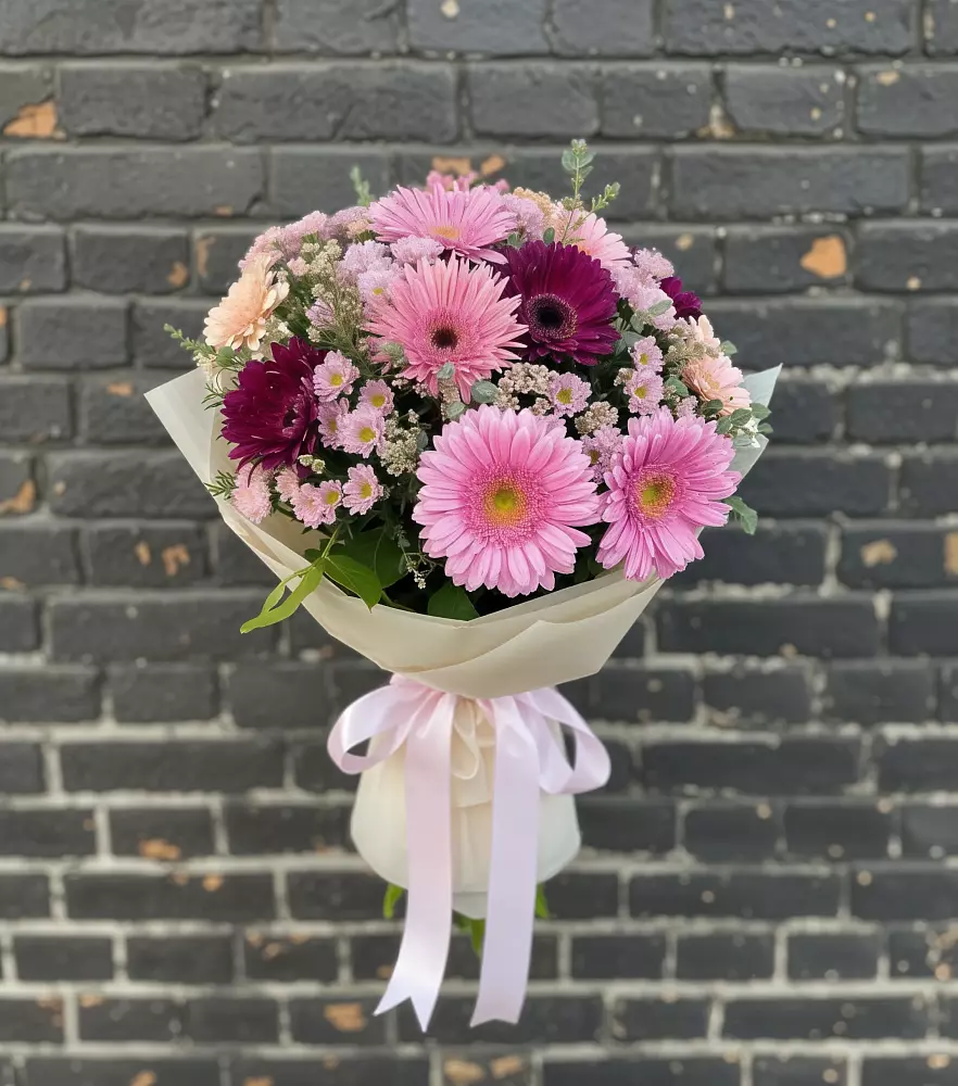 Букет цветов из: Герберы и Хризантемы в Товарково Тульская область 