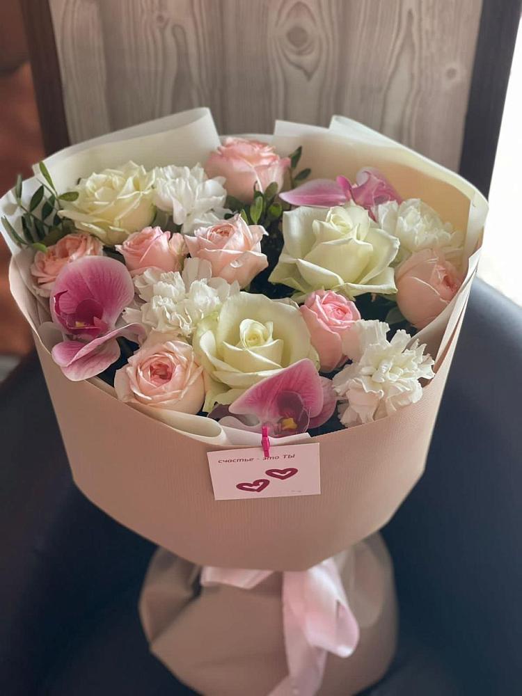 Букет цветов из: Орхидеи, Розы и Гвоздики в Товарково Тульская область 