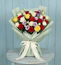 Букет цветов из:  Розы в Товарково Тульская область 