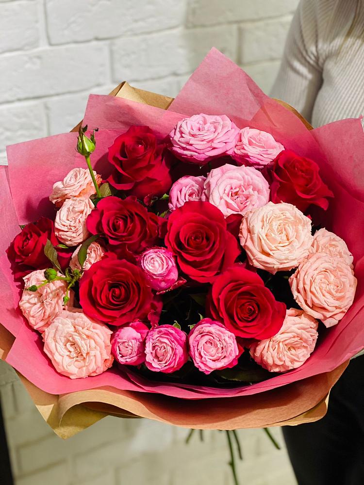 Букет цветов из: Розы в Товарково Тульская область 