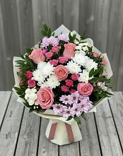 Букет цветов из:  Альстромерии, Гвоздики, Розы и Хризантемы в Товарково Тульская область 