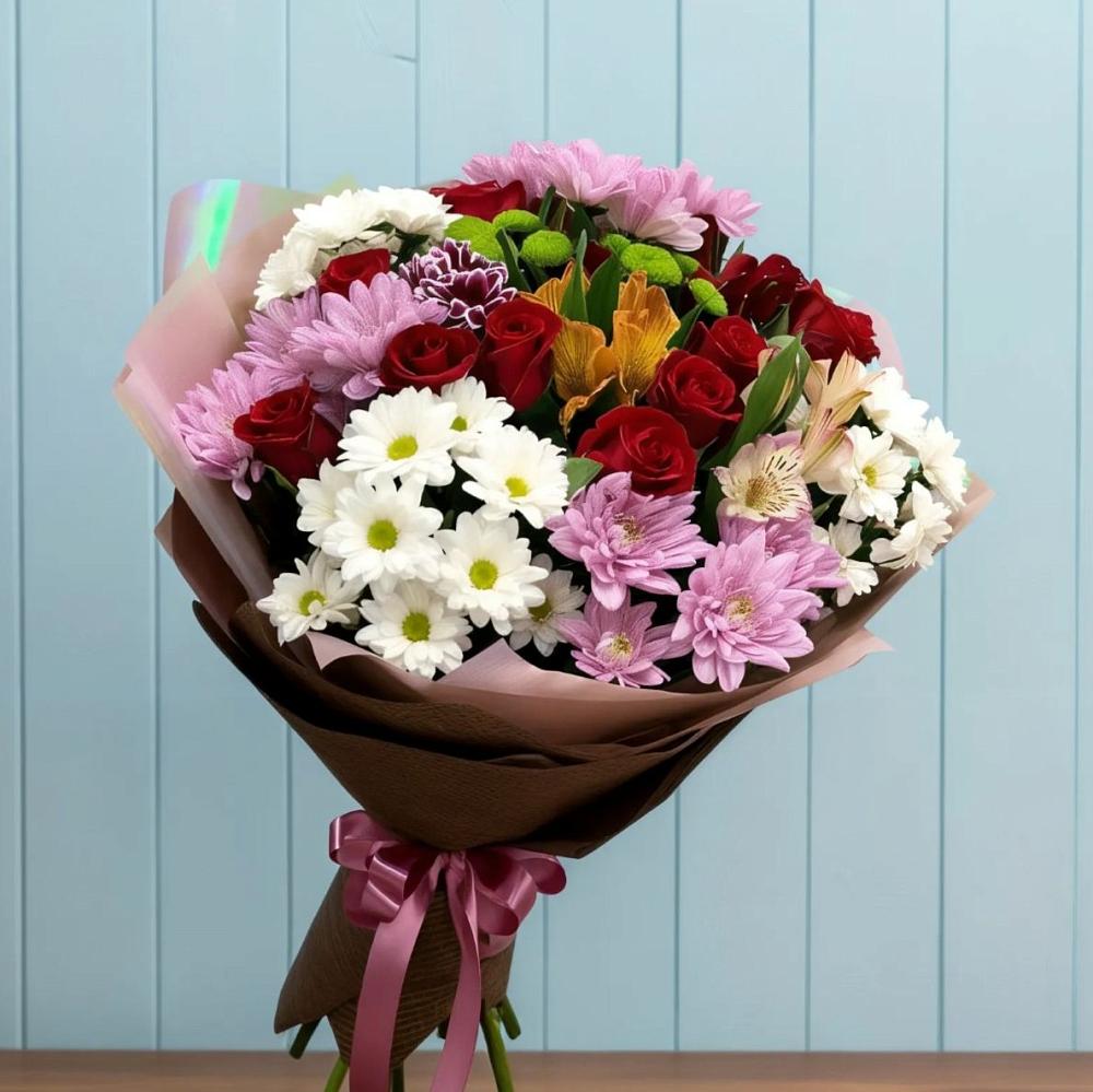 Букет цветов из: Розы, Хризантемы и Альстромерии в Товарково Тульская область 