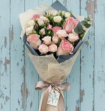 Букет цветов из:  Розы в Товарково Тульская область 