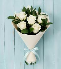 Букет цветов из:  Розы в Товарково Тульская область 