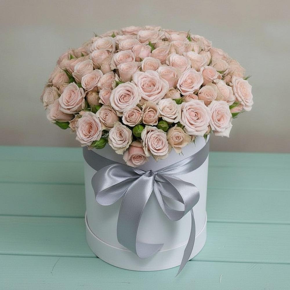 Цветочная композиция из Розы в шляпной коробке в Товарково Тульская область 